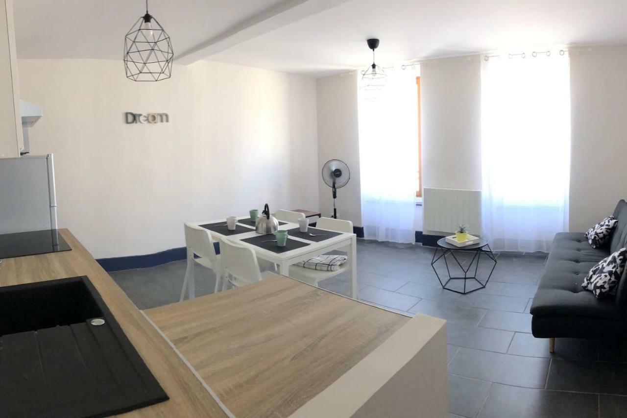 Apartment Spacieux, Climatise, Quartier Calme, Proche Chateau, Le Cocon De Joy