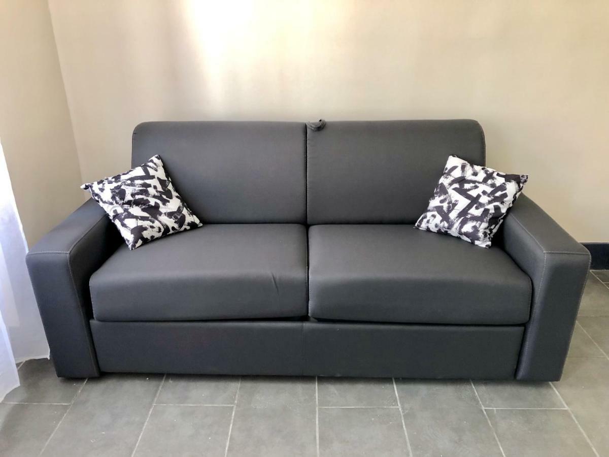 Apartment Spacieux, Climatise, Quartier Calme, Proche Chateau, Le Cocon De Joy
